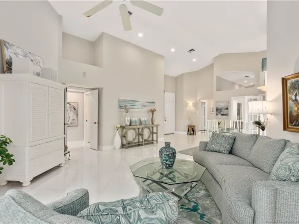 2251 NW Seagrass Dr, Palm City, FL 34990