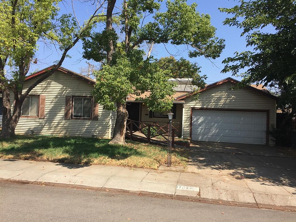2nd image of 1707 W Locust St