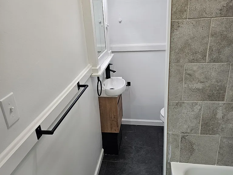 125 E Lemon St #5 — Photo 9