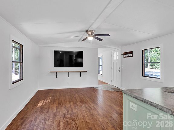 5th image of 6303 Griffin Rd