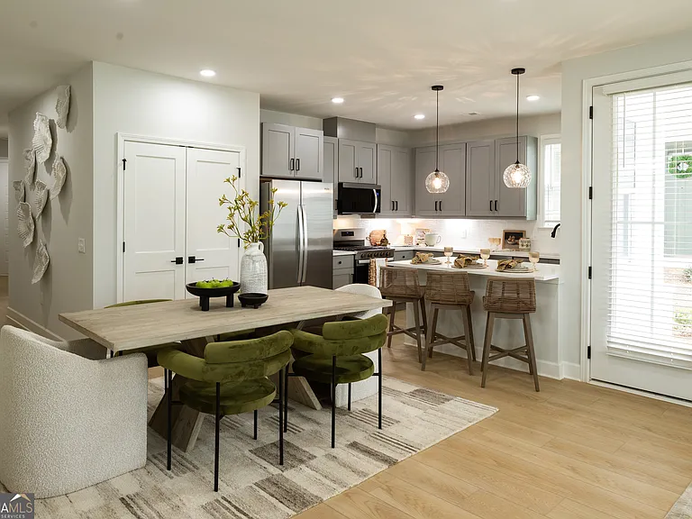5150 Adairview Circle Hvn #4610 — Photo 2