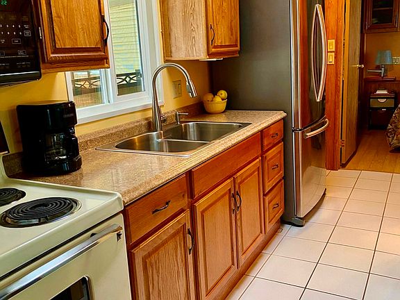 7750 E. Broadway Rd. #428