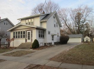 506 Grant St, Fort Atkinson, WI 53538