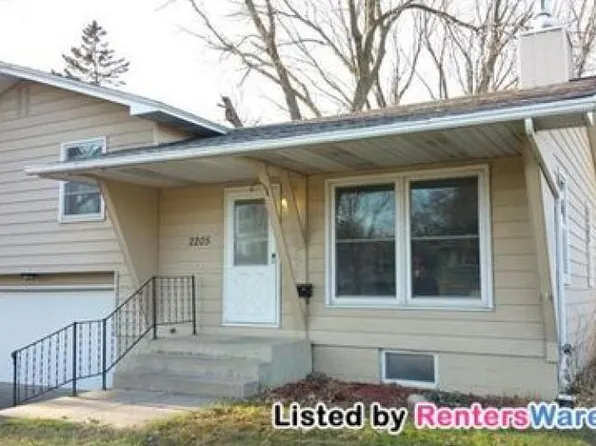 2205 Elton Hills Dr NW, Rochester, MN 55901