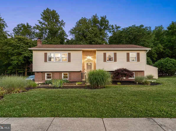 1946 Bergdoll Ave, Boothwyn, PA 19061