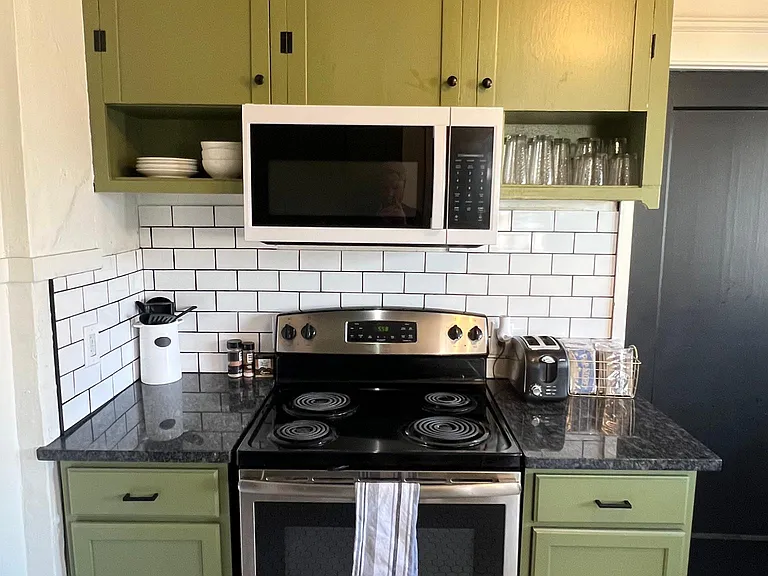 259 S 100 W — Photo 17