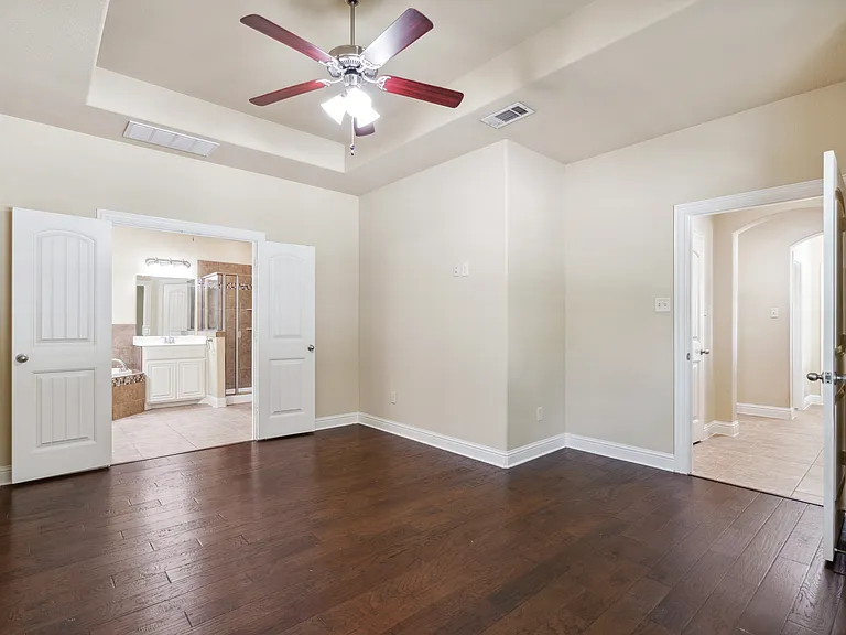 4213 Pecan Bend Ln — Photo 14