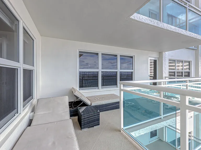 3900 Galt Ocean Dr #712 — Photo 24