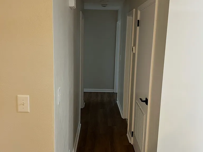 909 Charles Scott Dr — Photo 13