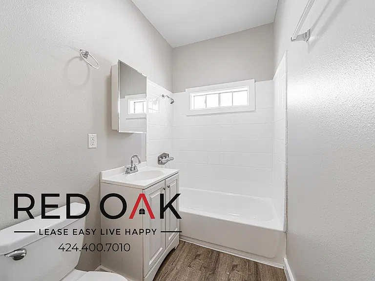 816- 822 S Park View St — Photo 41