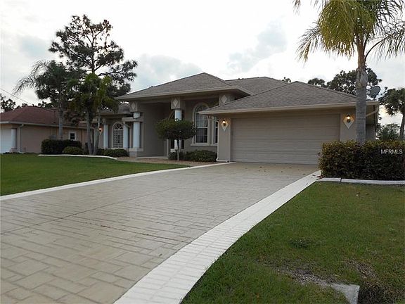 5th image of 31 Pinehurst Pl