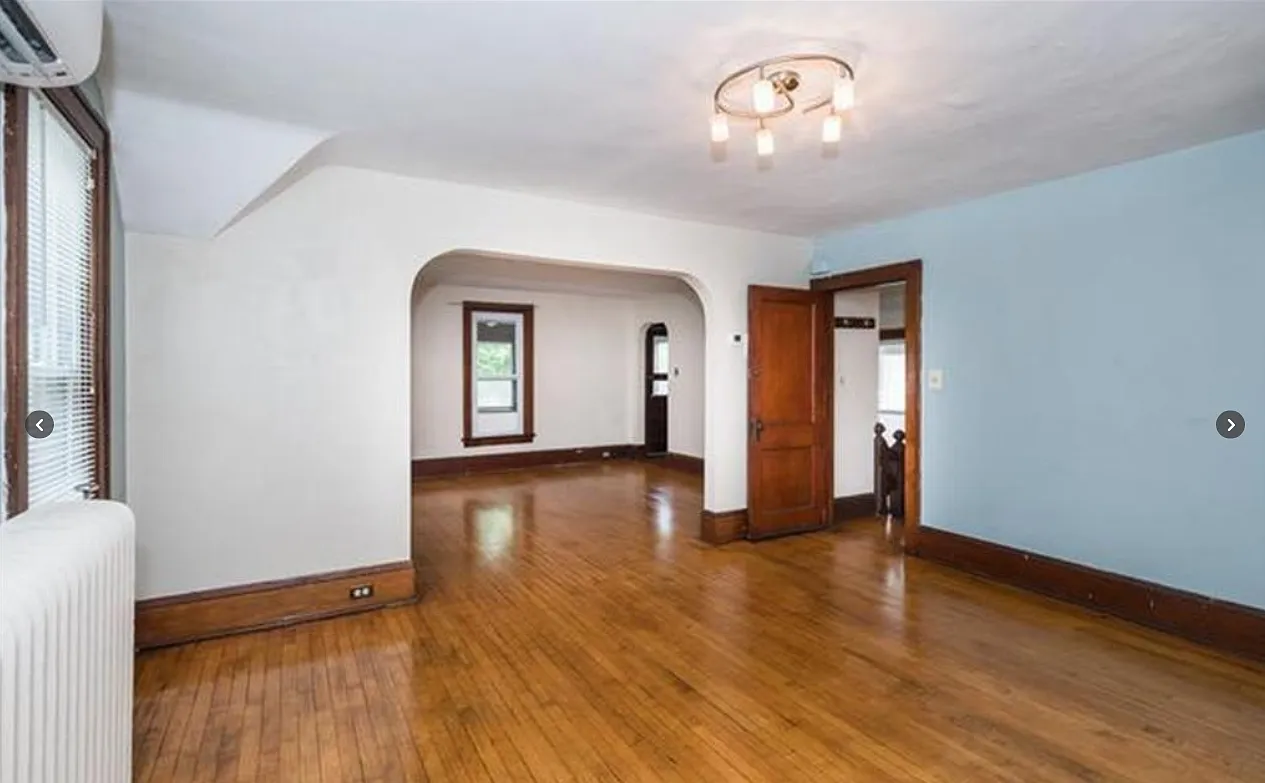 2 bed, 1113 sqft, $1,800 — Photo 1