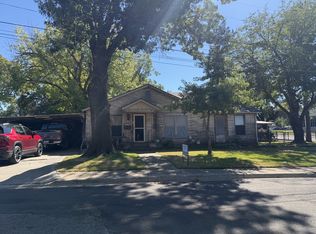 114 Wainwright St, Whitesboro, TX 76273