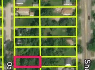 2212 Oakwood Ave, Saginaw, MI 48601