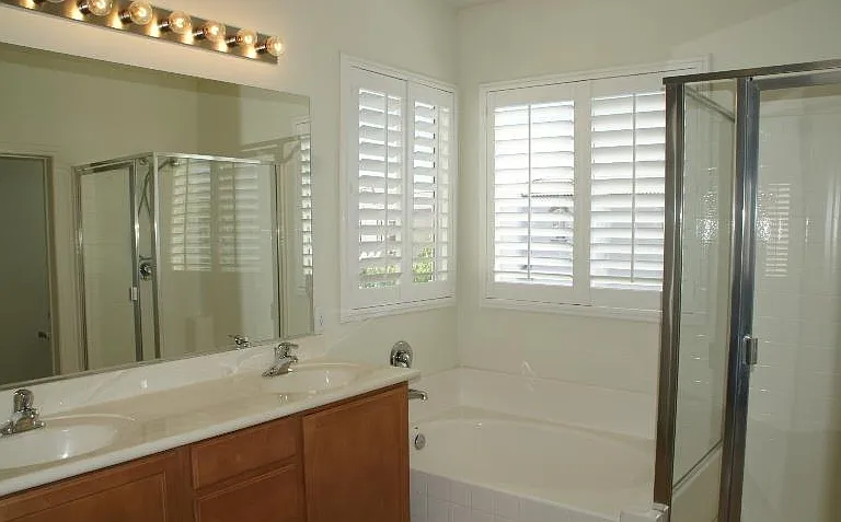 5010 Whispy Breeze Ave — Photo 8