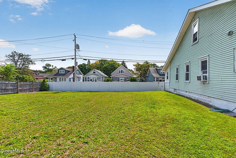 5th image of 17 Osborne Road