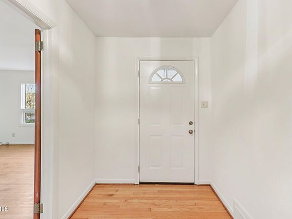 4th image of 209 High House Rd