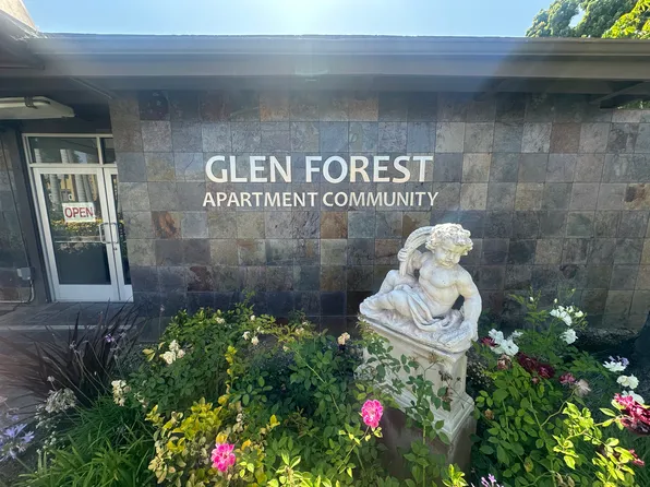 Glen Forest