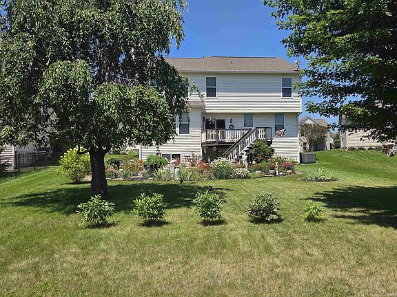 5th image of 549 Lynton Way