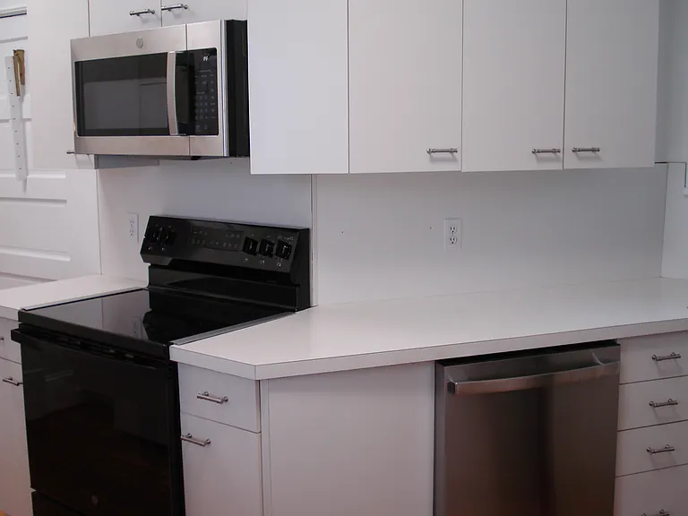 2811 Avenham Ave SW — Photo 11