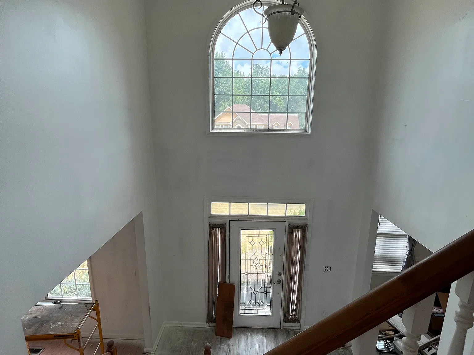 4 bed, 3.5 bath, 2878 sqft, $3,300 — Photo 3