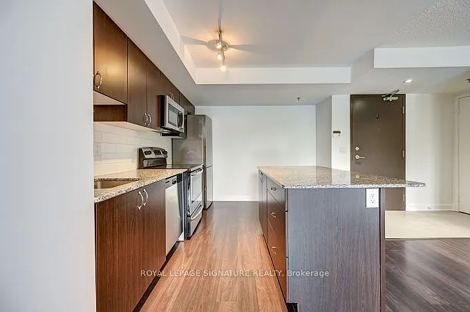 11 Superior Ave #201 — Photo 19
