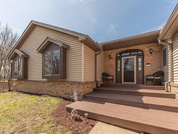 4th image of 9138 Warner Rd