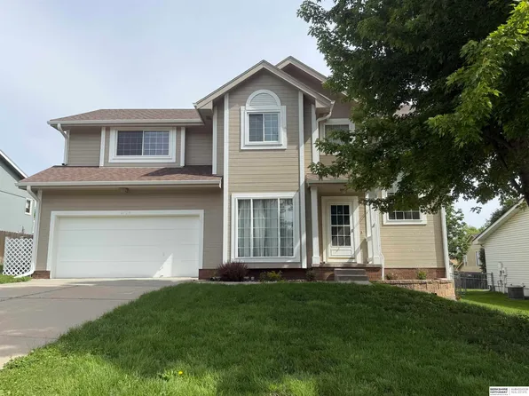 6708 Michelle Ave, La Vista, NE 68128
