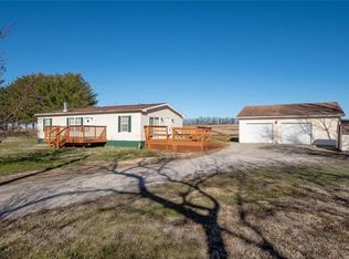 523 Pinckneyville Rd, Marissa, IL 62257