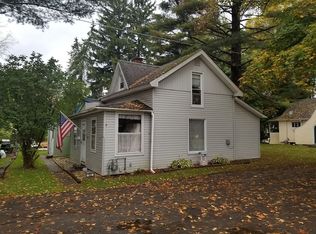 54 Adams St, Salamanca, NY 14779