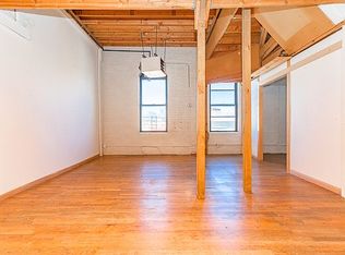 29 Locust St #2L, Brooklyn, NY 11206