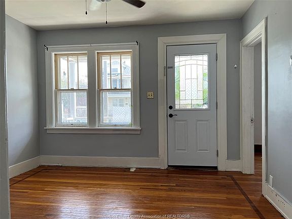 2nd image of 1132 Ellis St E