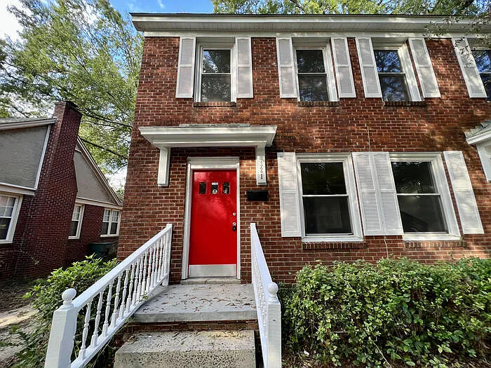 321 Howard St