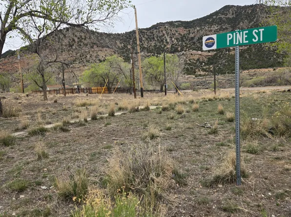 835 Pine St, Sunnyside, UT 84539