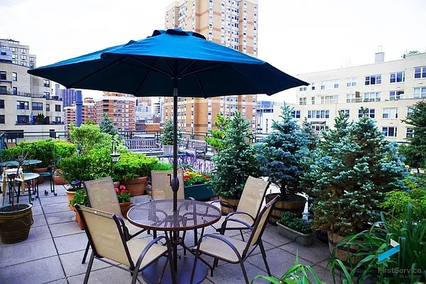 Sold by FirstService Realty (legacy) | media 26