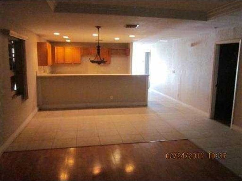 2nd image of 259 SW 1st Ter