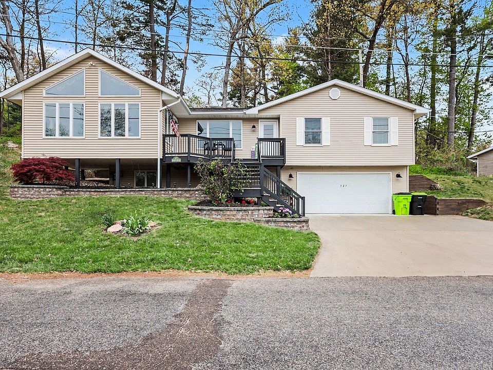 1st image of 327 W Baldwin Lake Dr