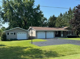 W5721 Woodland Rd, Plymouth, WI 53073