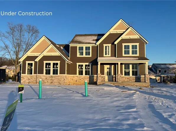 3255 Woodstone Ln, Avon, OH 44011