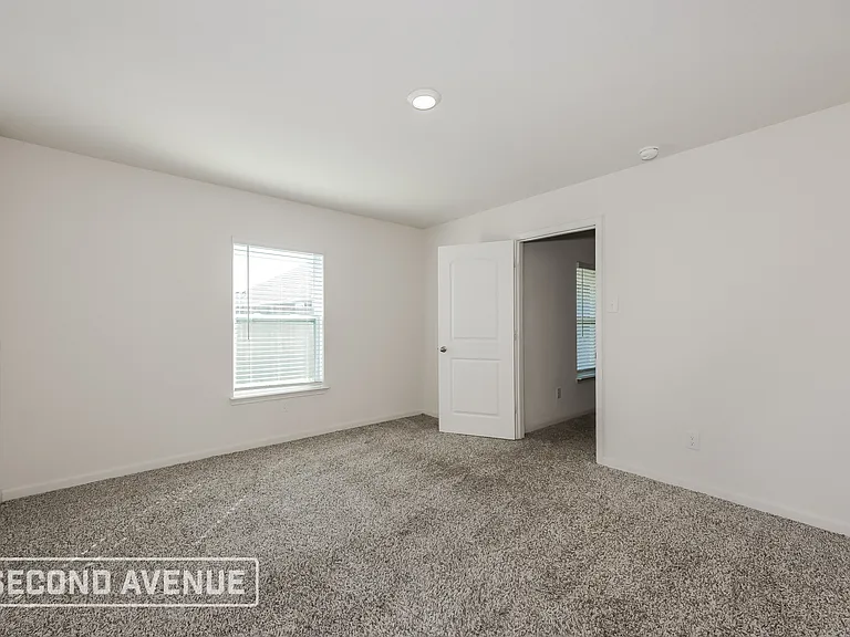 1421 Sunkiss Dr — Photo 10