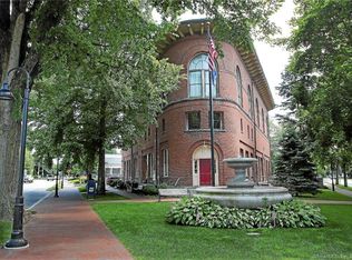 66 W Elm St, Deep River, CT 06417