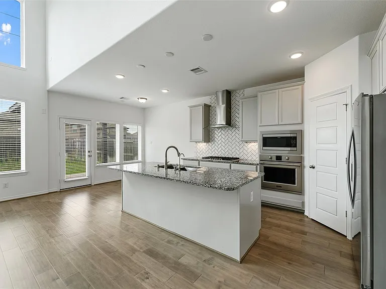 3614 Windward Canyon Dr — Photo 38