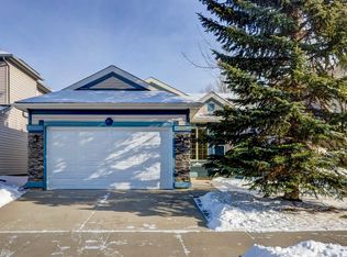 18336 W Chaparral St SE, Calgary, AB T2X 3K9