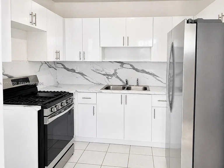 1230 W 54th St #329A — Photo 4
