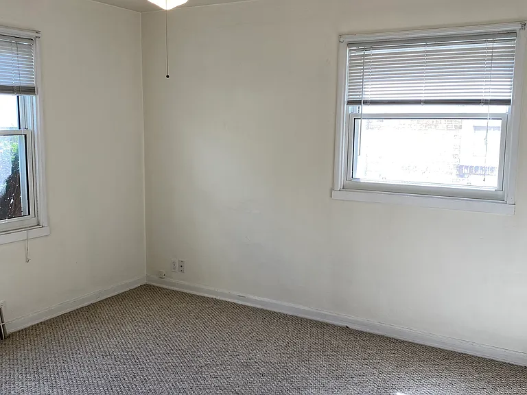 3952 S 2nd St — Photo 6