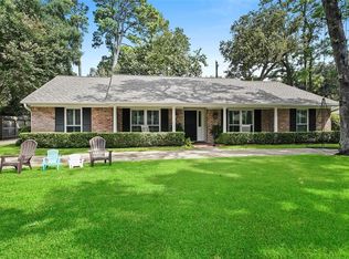 10226 Candlewood Dr, Houston, TX 77042