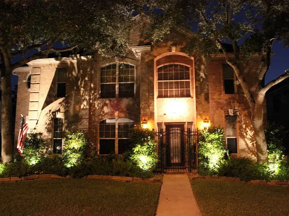 2211 Blue Water Bay Dr, Katy, TX 77494