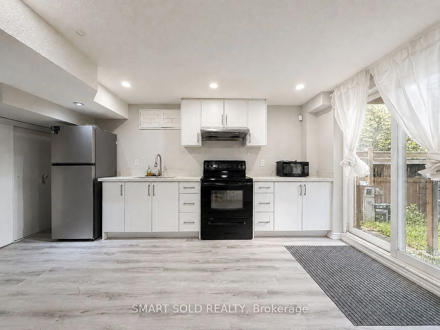 2 bed, $1,890 — Photo 4