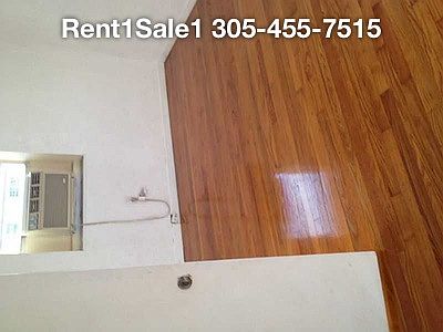 1st image of 995 Bay Dr APT 5