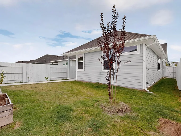 116 Appleberry Ln — Photo 33